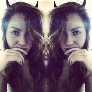 Meet your Posher, Alice-zandra